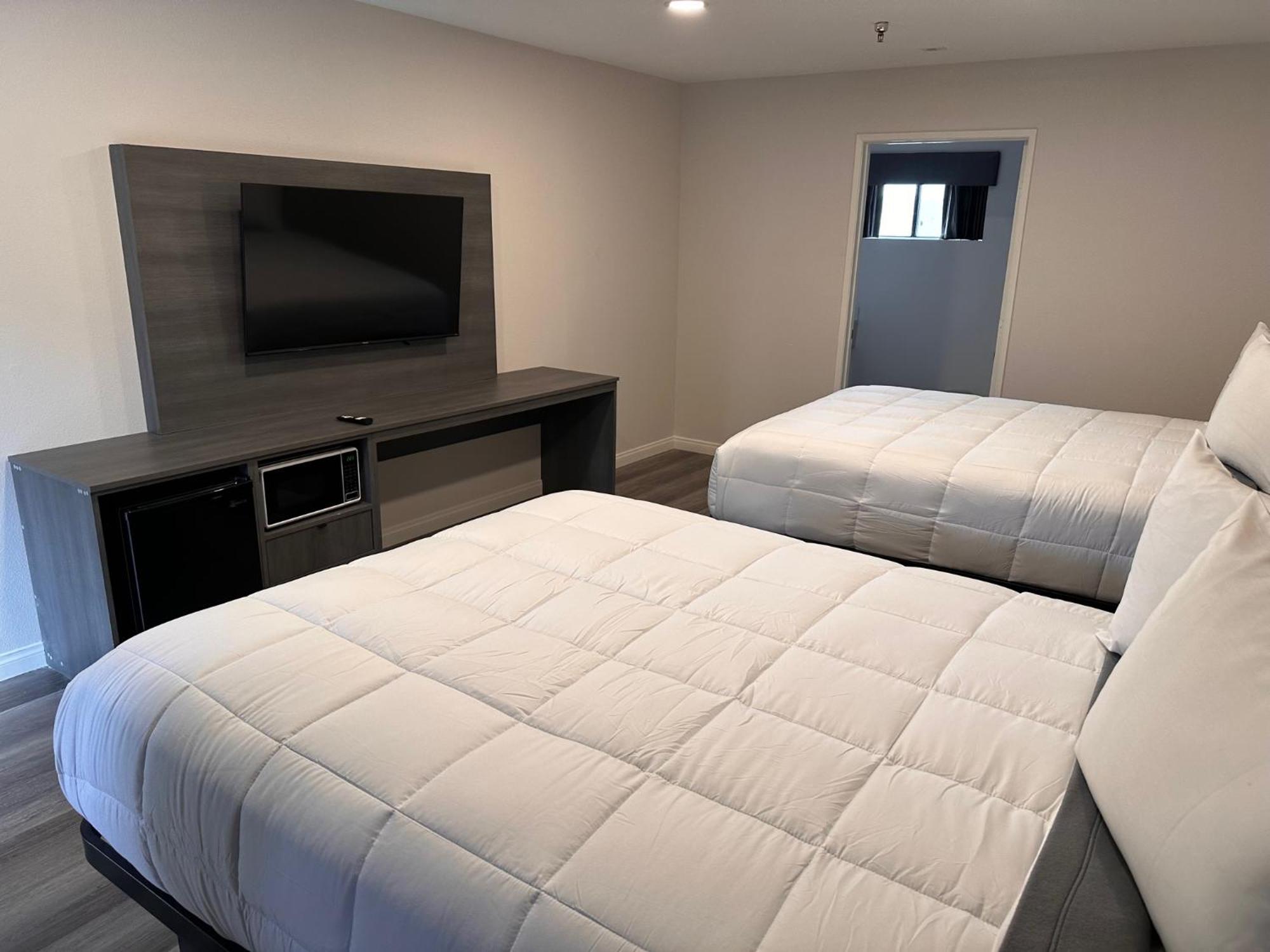 Five Star Inn 웨스트코비나 외부 사진