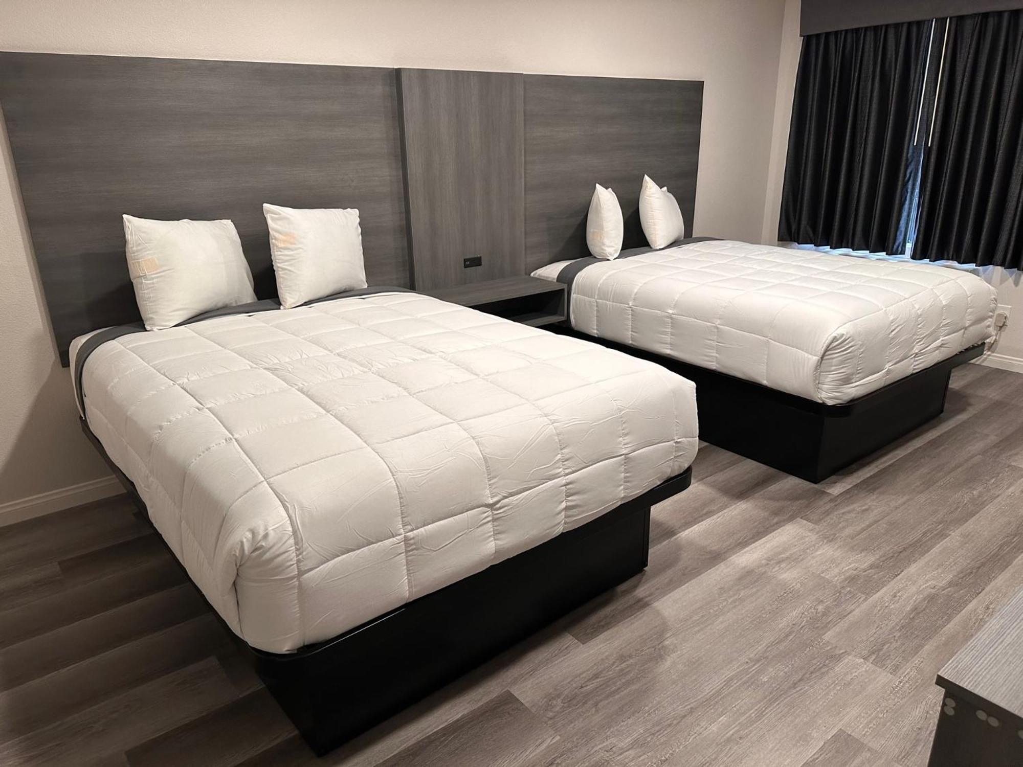 Five Star Inn 웨스트코비나 외부 사진